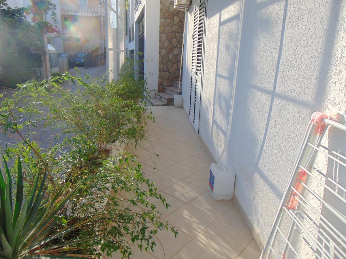 Vila Vito Apartment Dobra Voda Exterior photo